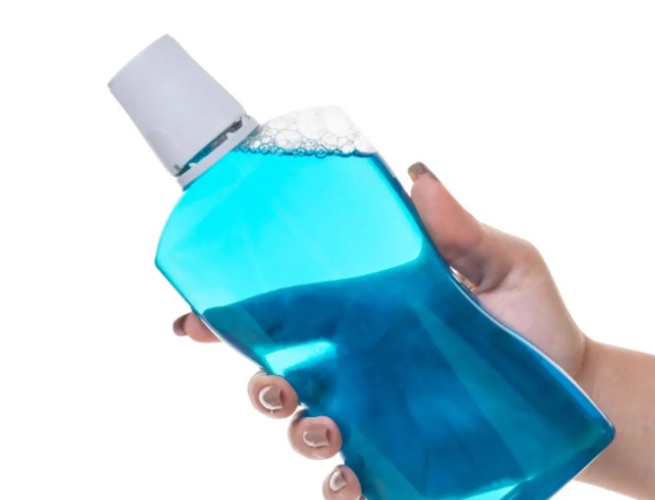 Dlaczego po zabiegu stomatologicznym pojawia się obrzęk i jak go złagodzić?