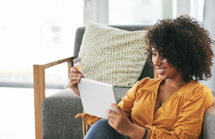 Na co uważać, kupując meble przez internetowy sklep meblowy online po raz pierwszy?